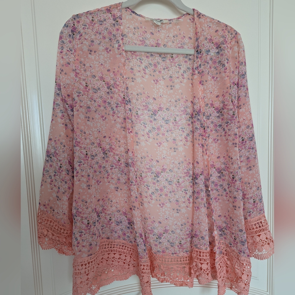 Simply Noelle S/M NWOT Cardigan